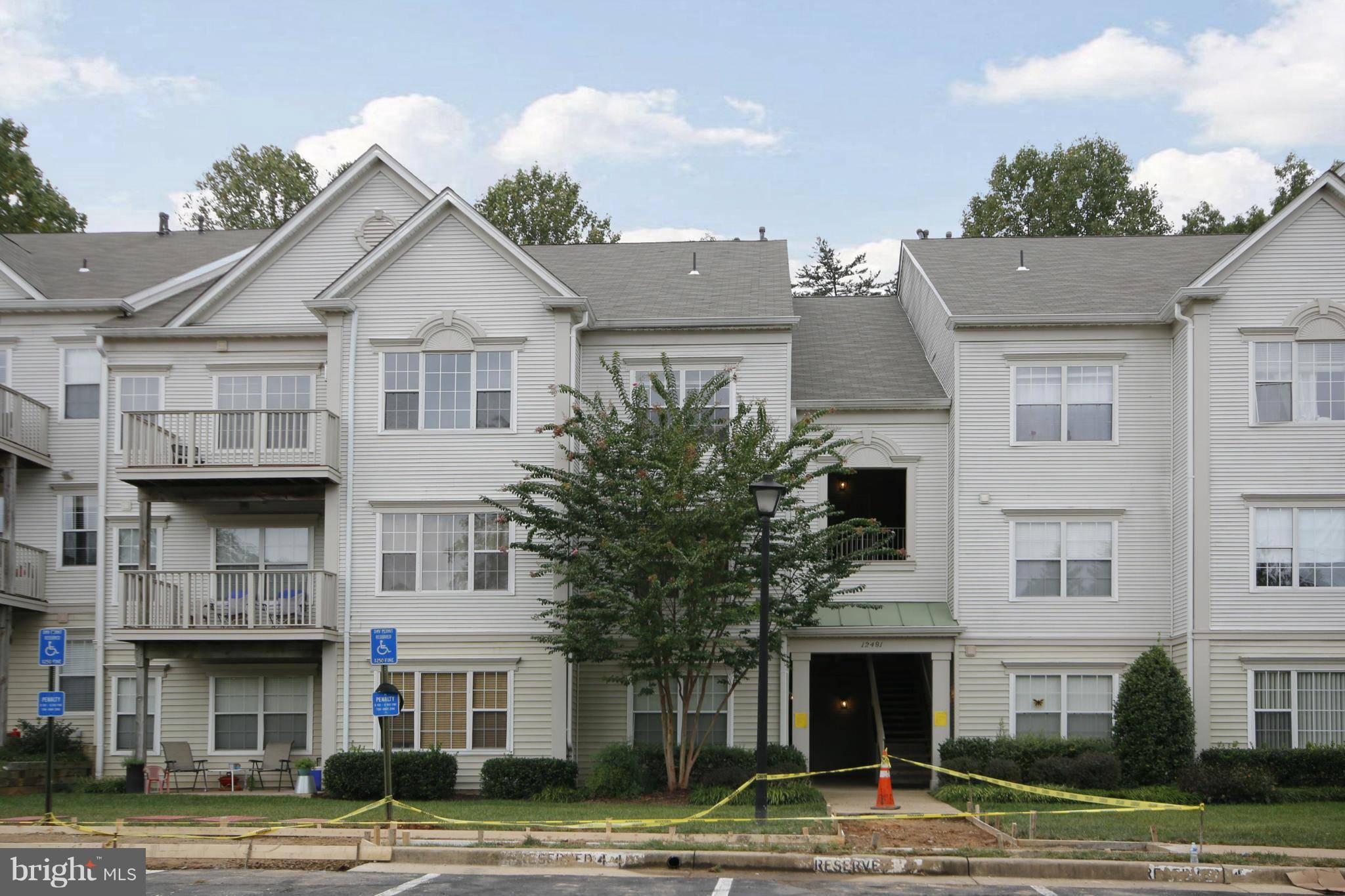 Fairfax, VA 22033,12481 HAYES CT #301