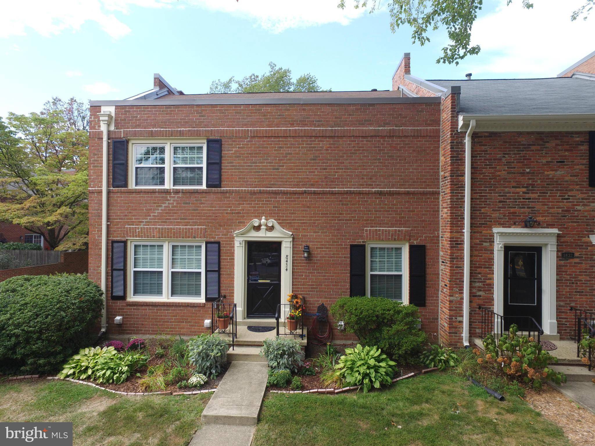 Springfield, VA 22152,8434 GRENOBLE CT