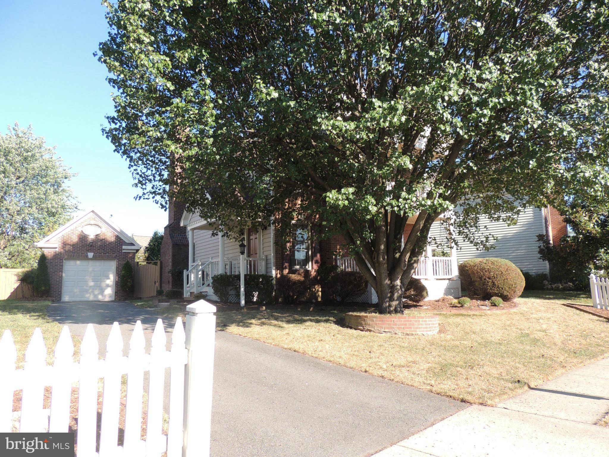 Springfield, VA 22150,6569 FORSYTHIA ST