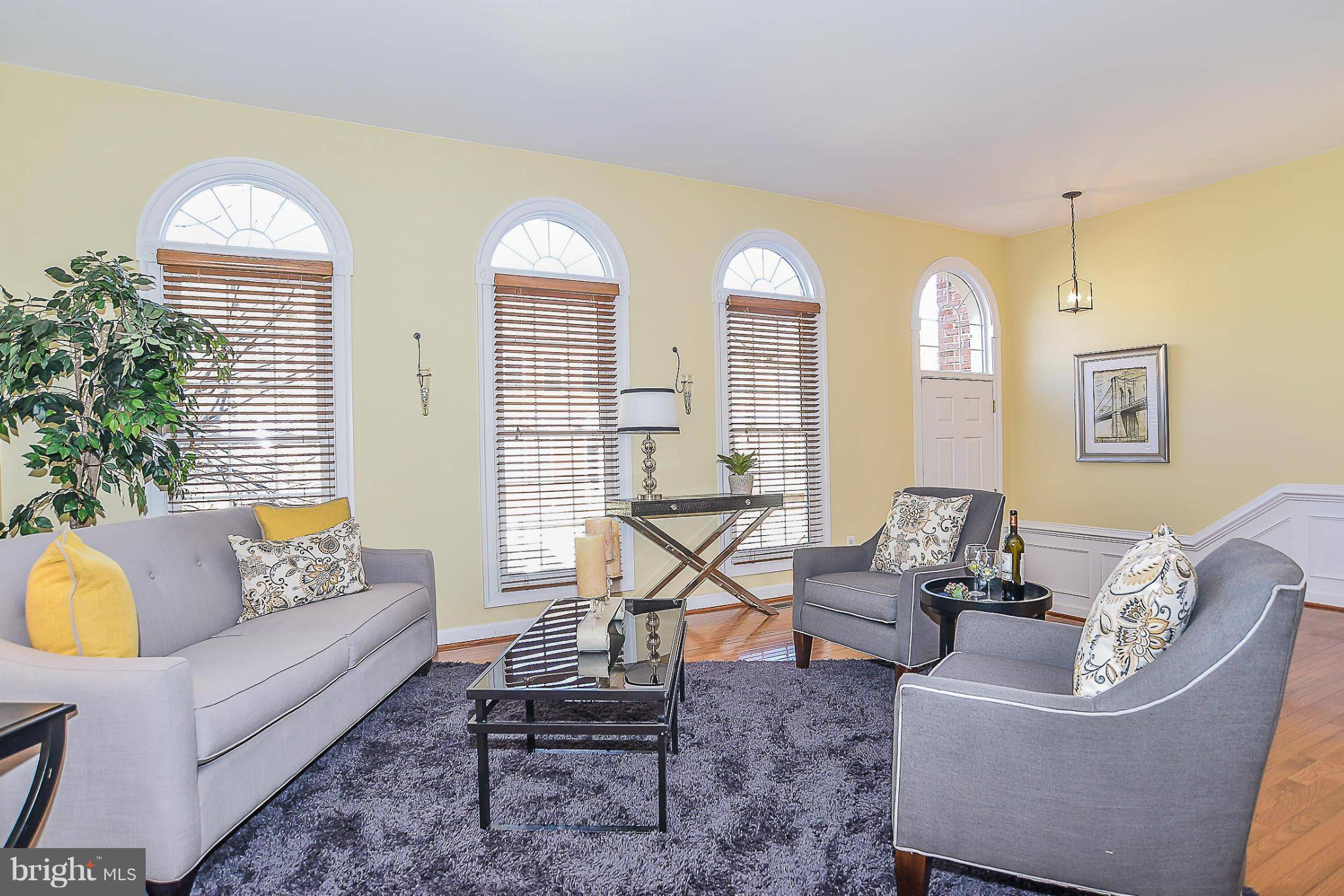 Vienna, VA 22181,9510 LAGERSFIELD CIR