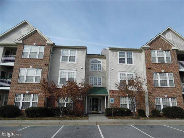 Owings Mills, MD 21117,3021 HUNTING RIDGE DR #3201