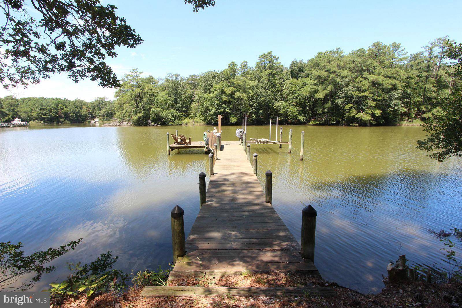 Reedville, VA 22539,24 BAY POINTE CT