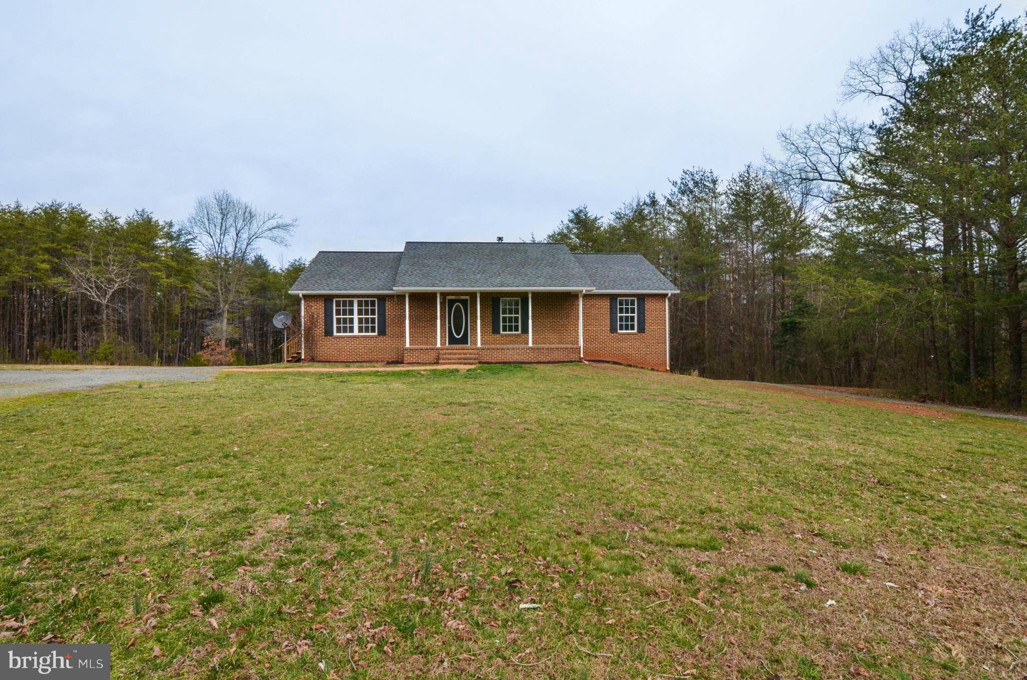 Rhoadesville, VA 22542,29301 RED FOX LN