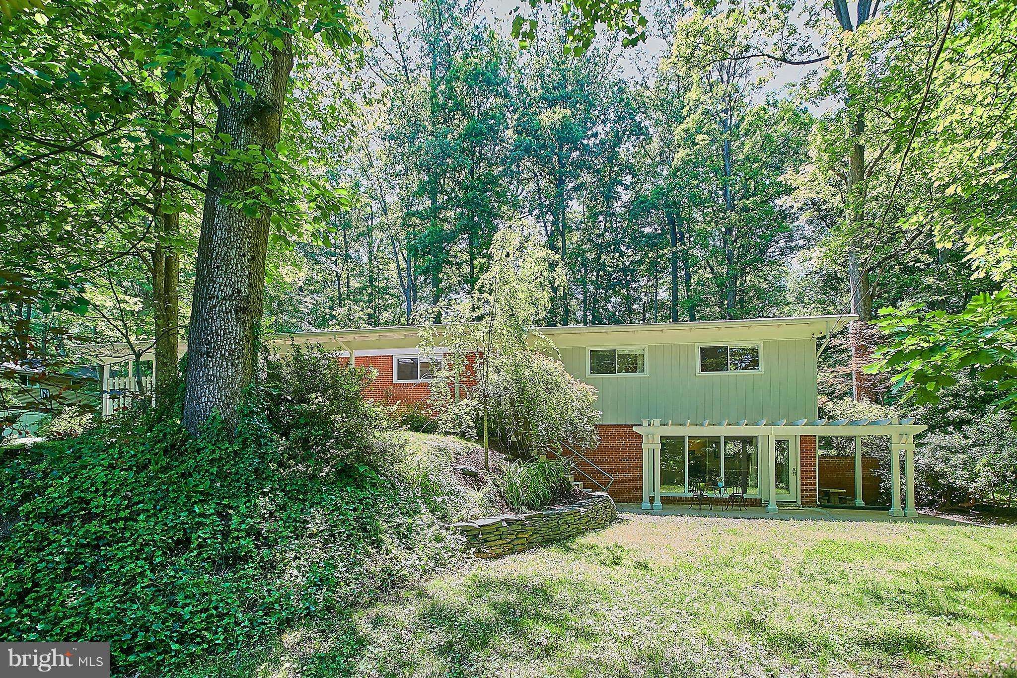 Falls Church, VA 22044,3328 STONEYBRAE DR