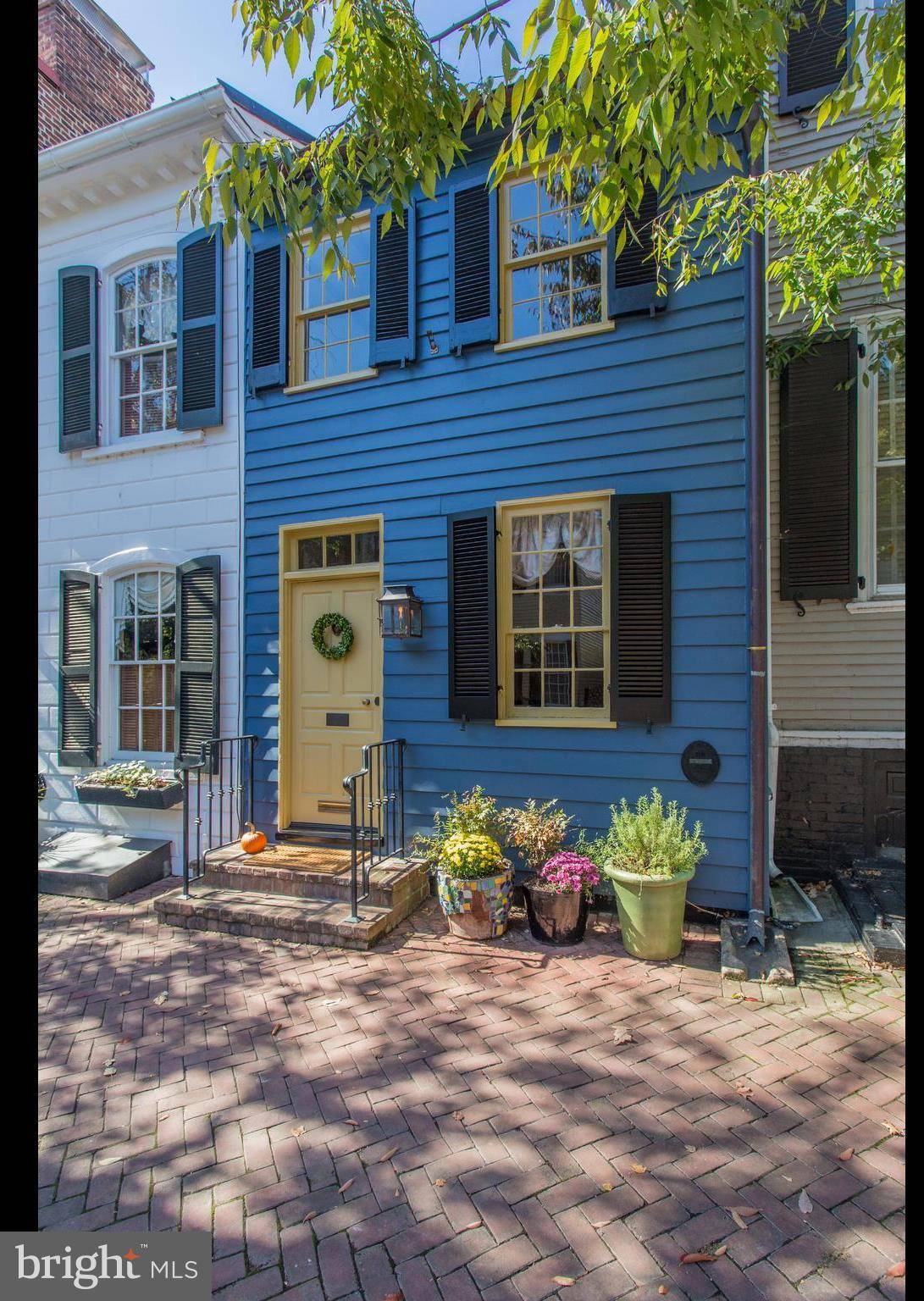 Alexandria, VA 22314,317 LEE ST S