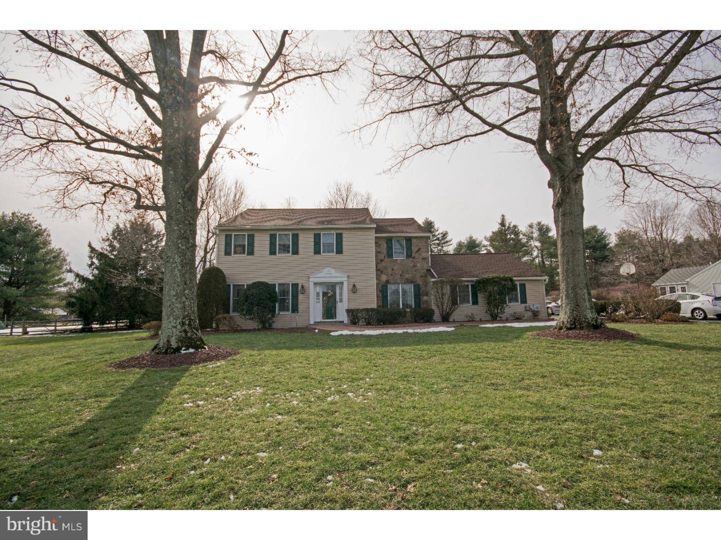 Doylestown, PA 18902,3 TAYLOR LN