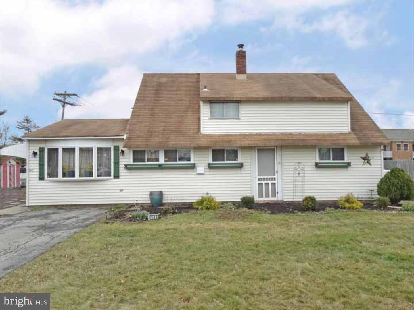 Levittown, PA 19057,140 GOLDENRIDGE DR