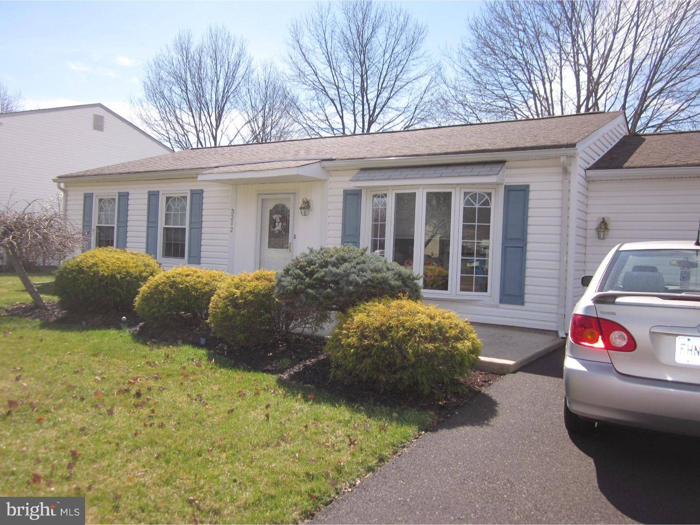 Bensalem, PA 19020,3212 HEARTHSTONE PL