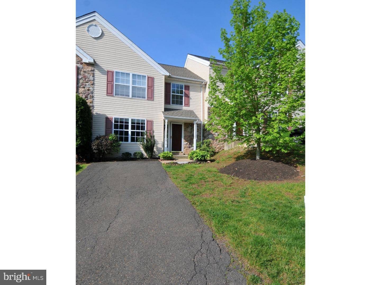 Doylestown, PA 18902,3817 SWETLAND DR