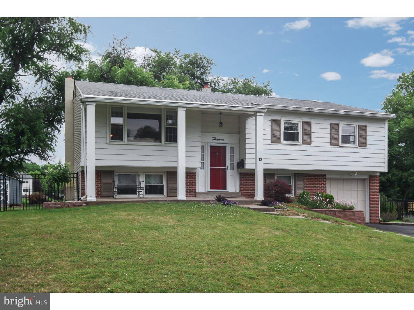 Yardley, PA 19067,13 WILBUR RD