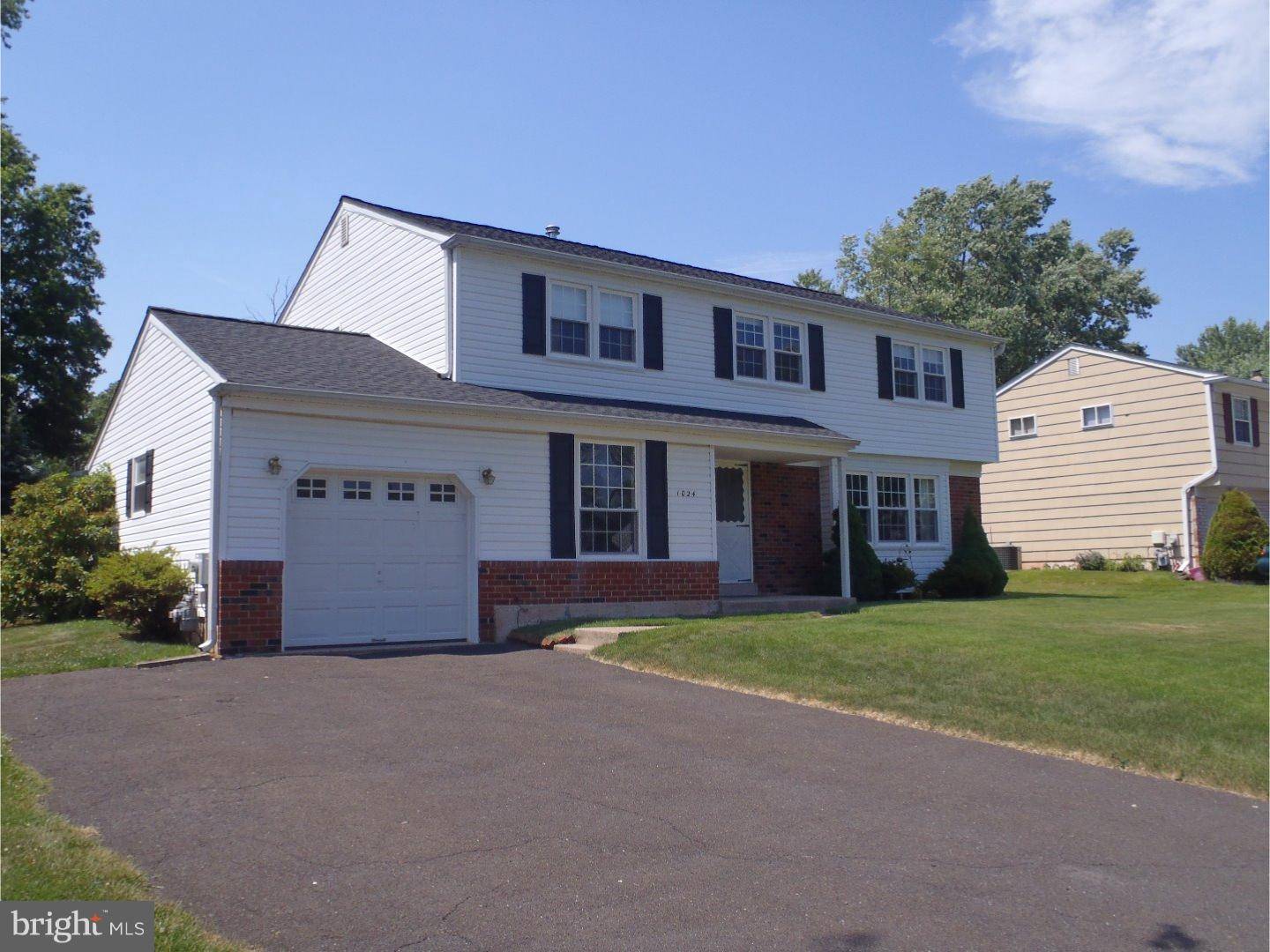 Warminster, PA 18974,1024 CAROUSEL DR