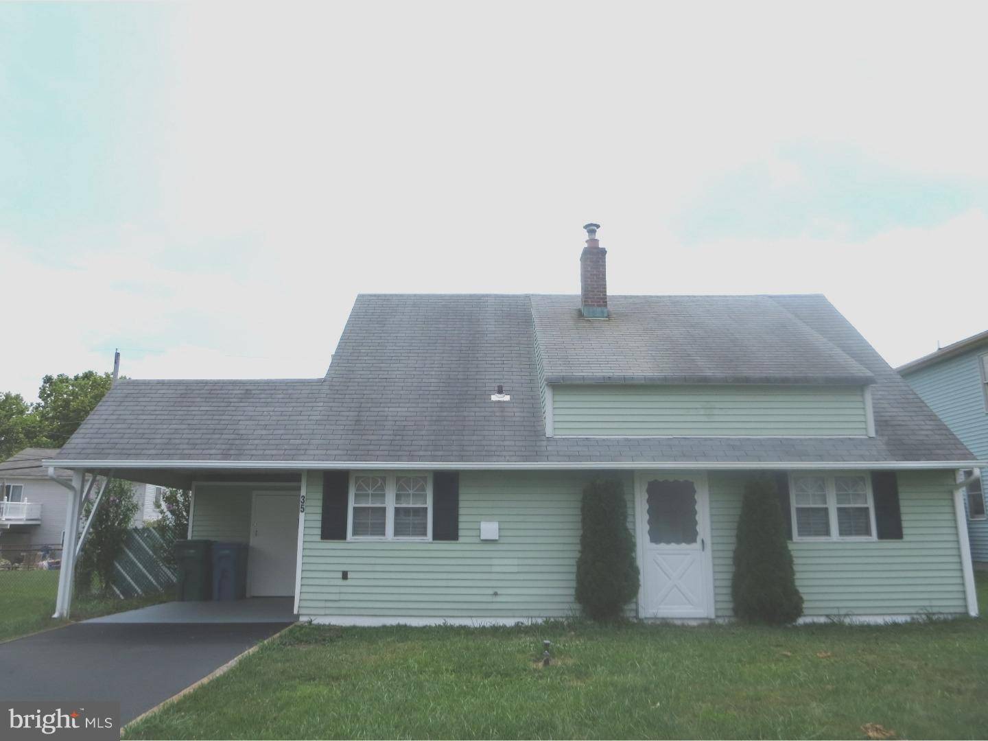 Levittown, PA 19055,35 ROSE ARBOR LN