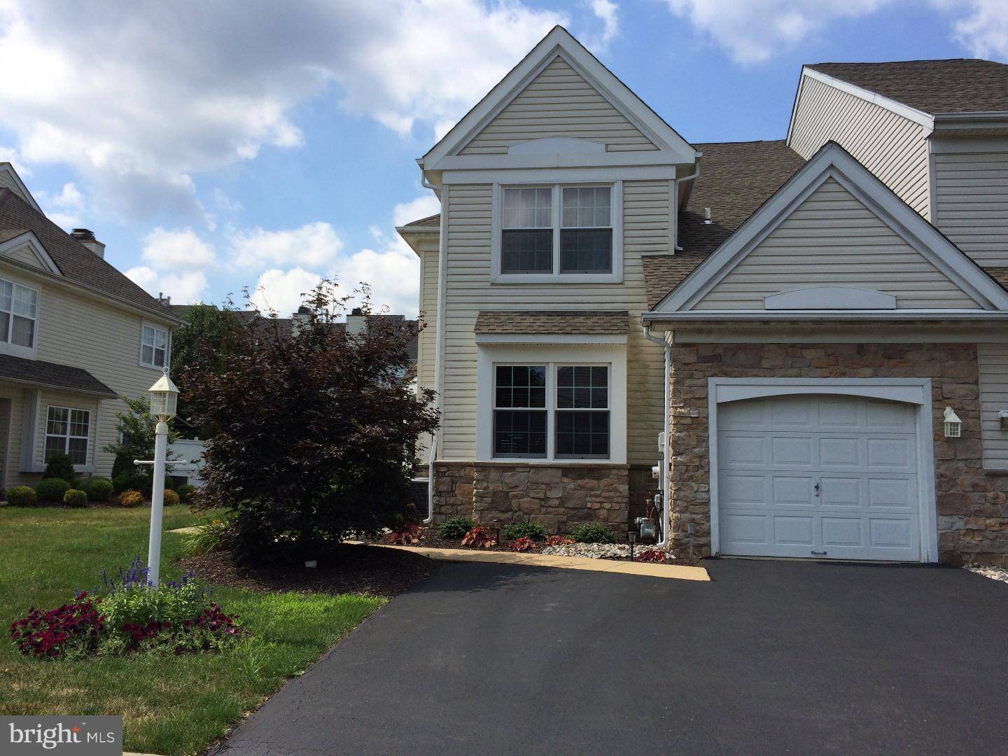 Jamison, PA 18929,1693 ROCKCRESS DR