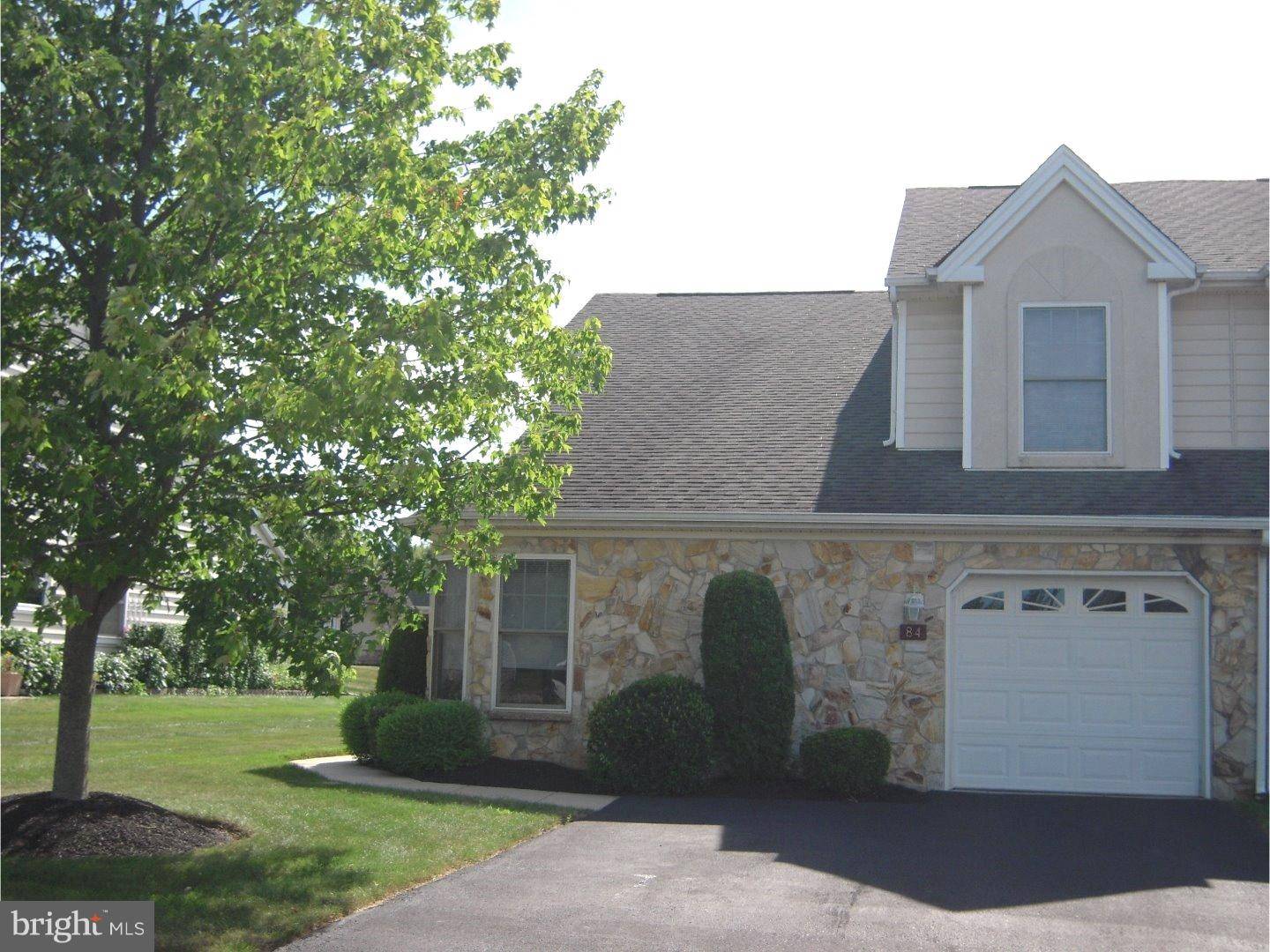 Warminster, PA 18974,84 ASHLEY DR