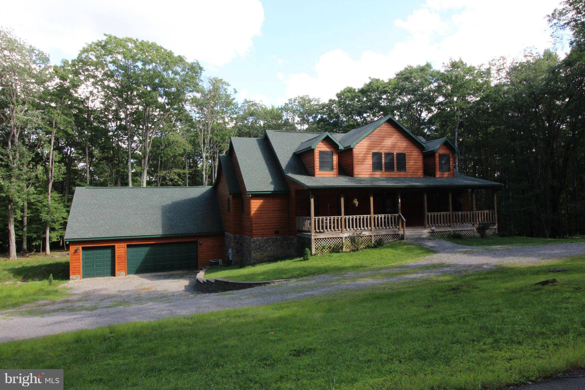 Terra Alta, WV 26764,126 BEEBALM CT