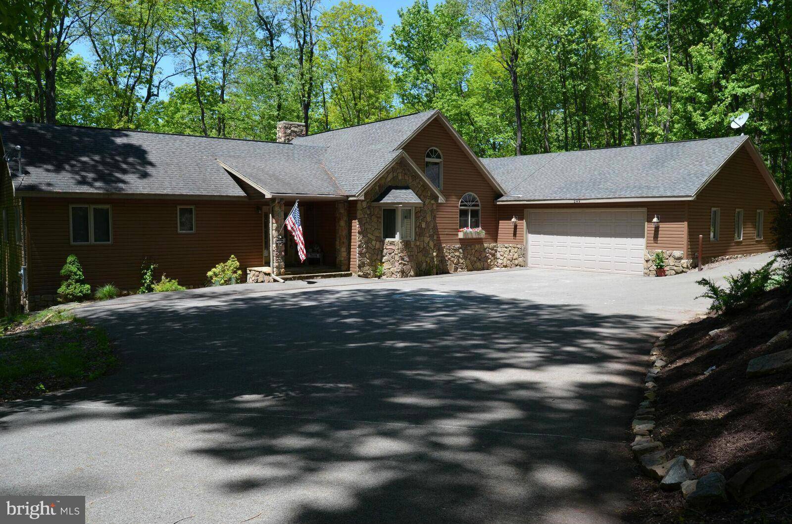 Terra Alta, WV 26764,249 POND LILY LN