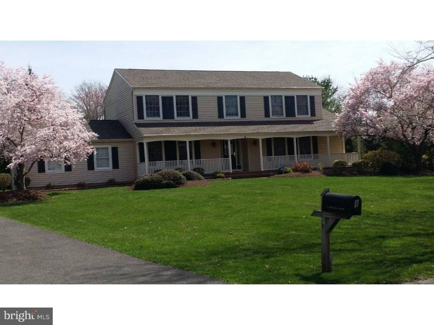 Princeton Junction, NJ 08550,8 MARBLEHEAD DR