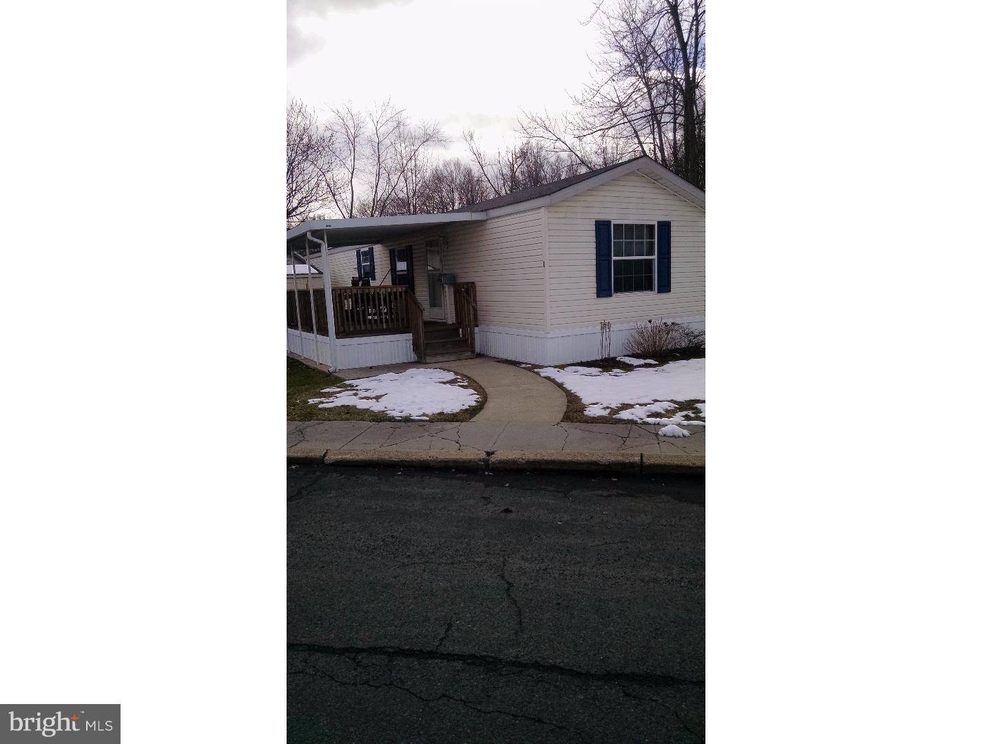 East Windsor, NJ 08520,1 STERLING CT