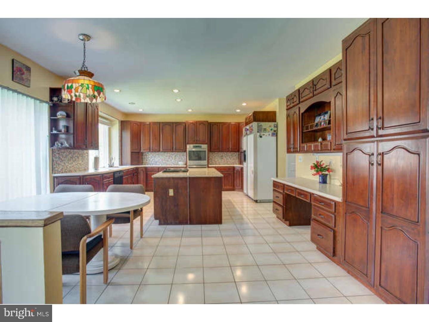 Princeton Junction, NJ 08550,25 REVERE CT