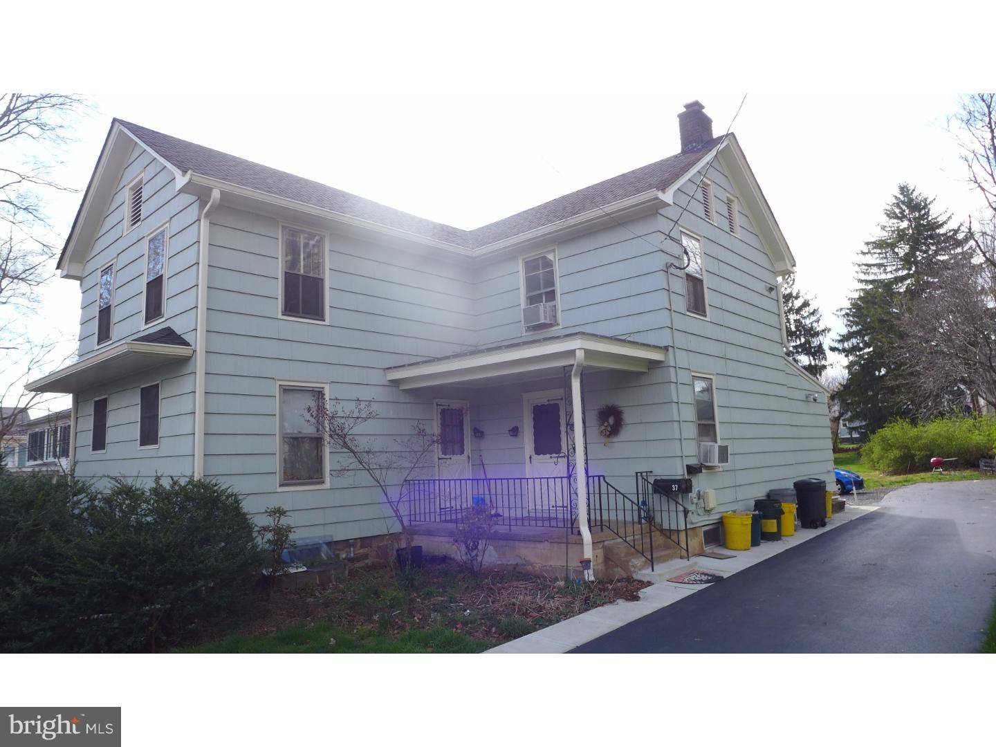 Hopewell, NJ 08525,37 E BROAD ST