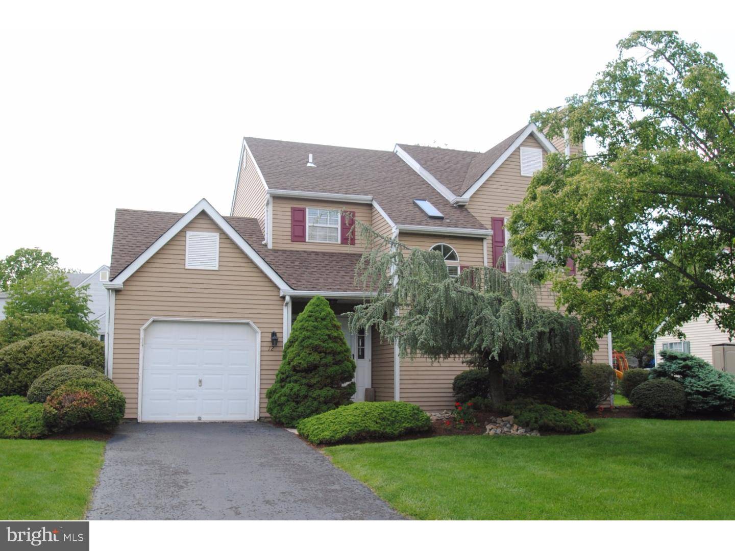 Hamilton Square, NJ 08690,12 COUNTRY LN