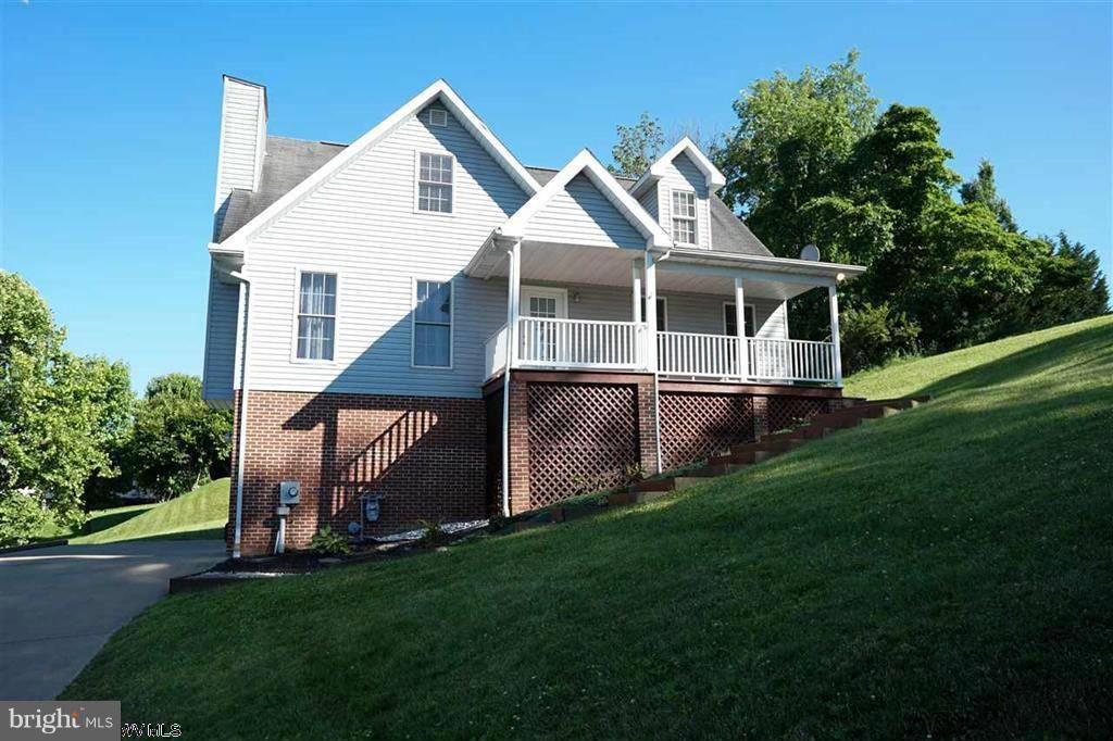 Morgantown, WV 26508,1029 ASHTON DR