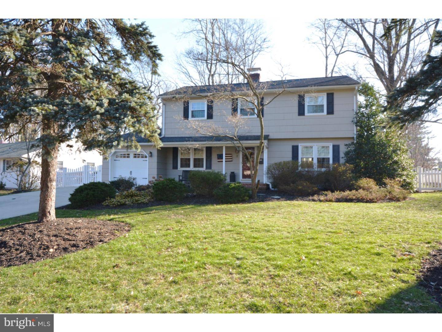 Lawrenceville, NJ 08648,2 PIN OAK DR