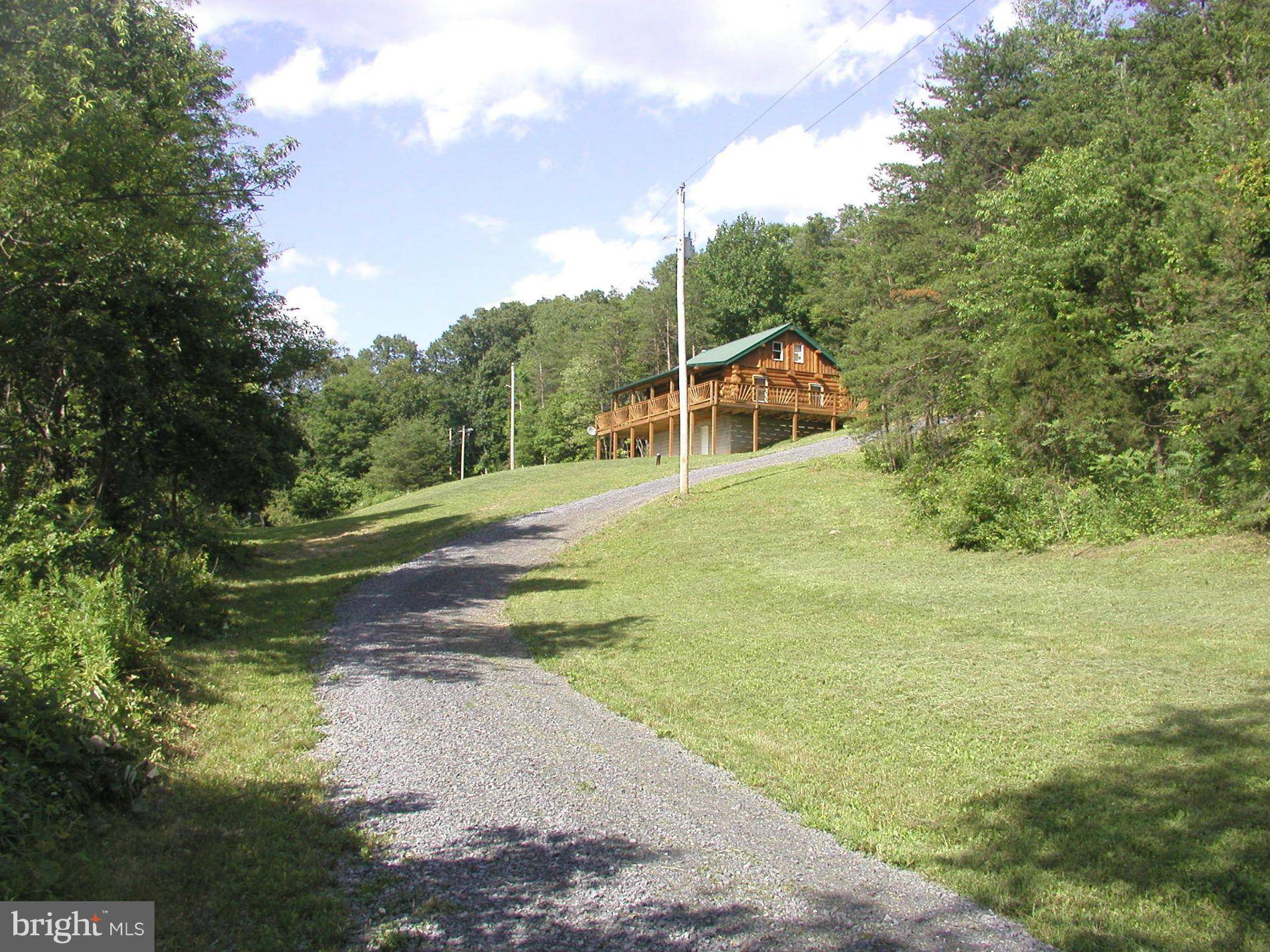 Three Springs, PA 17264,23239 FORT LITTLETON RD