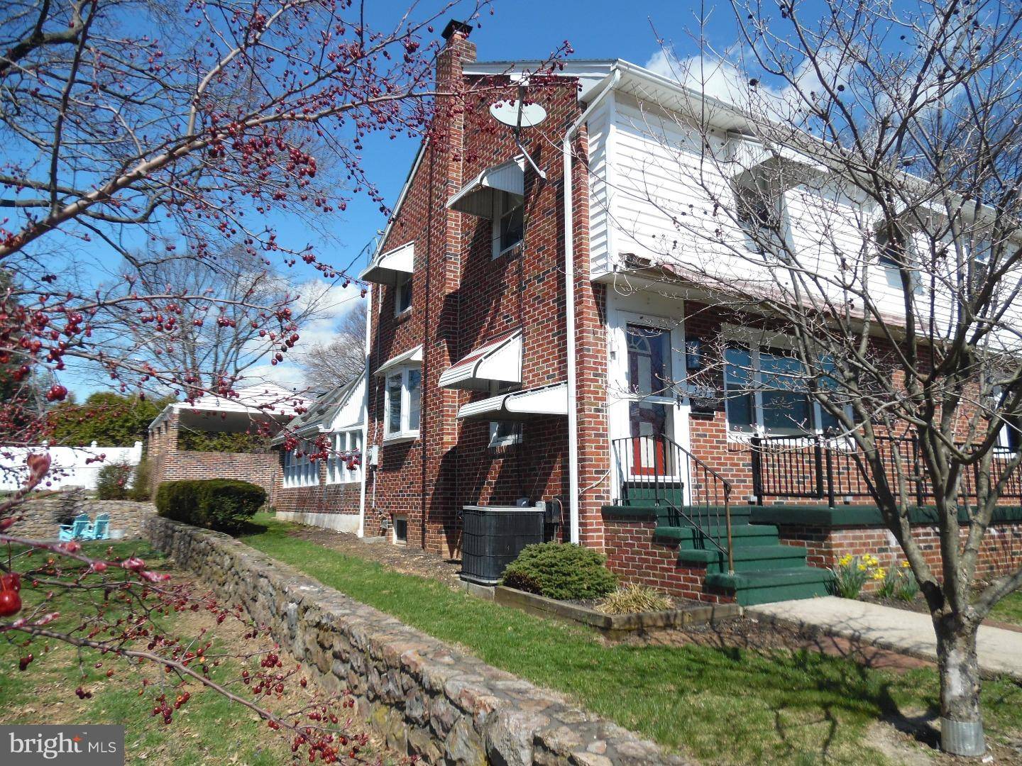 Shillington, PA 19607,321 N WYOMISSING AVE