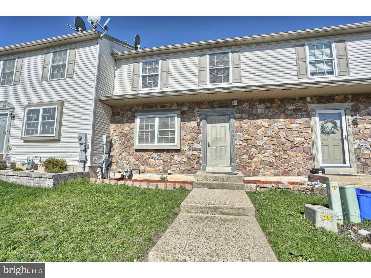 Blandon, PA 19510,108 WHITE BIRCH LN