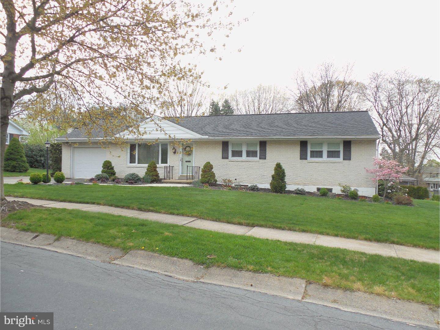 Wyomissing, PA 19610,9 BIRCHWOOD RD