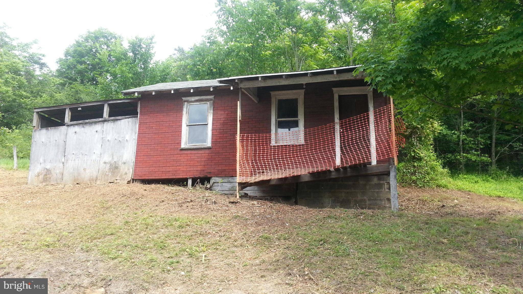 Ridgeley, WV 26753,5915 FRANKFORT HWY