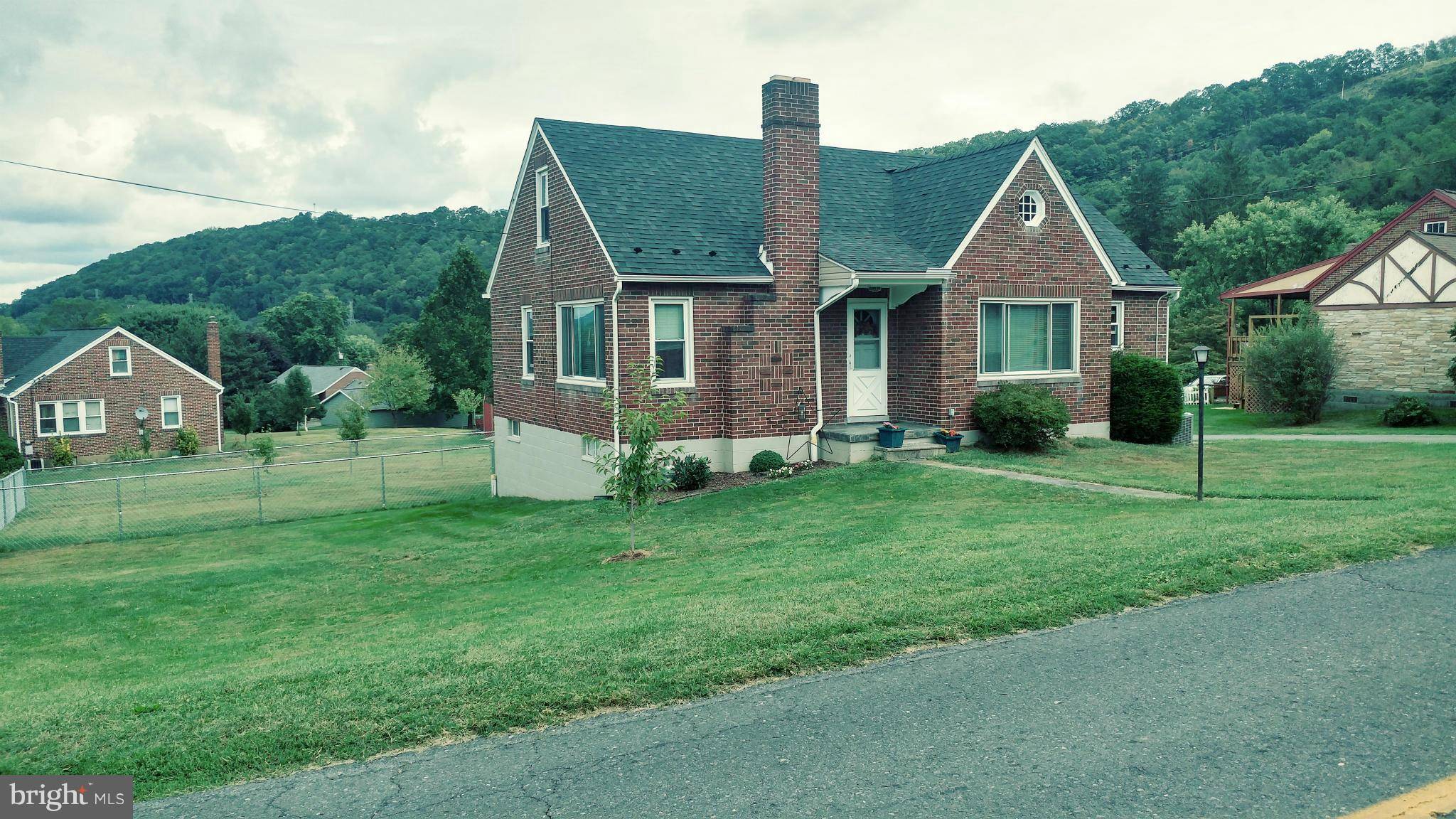 Ridgeley, WV 26753,1216 MILLER RD