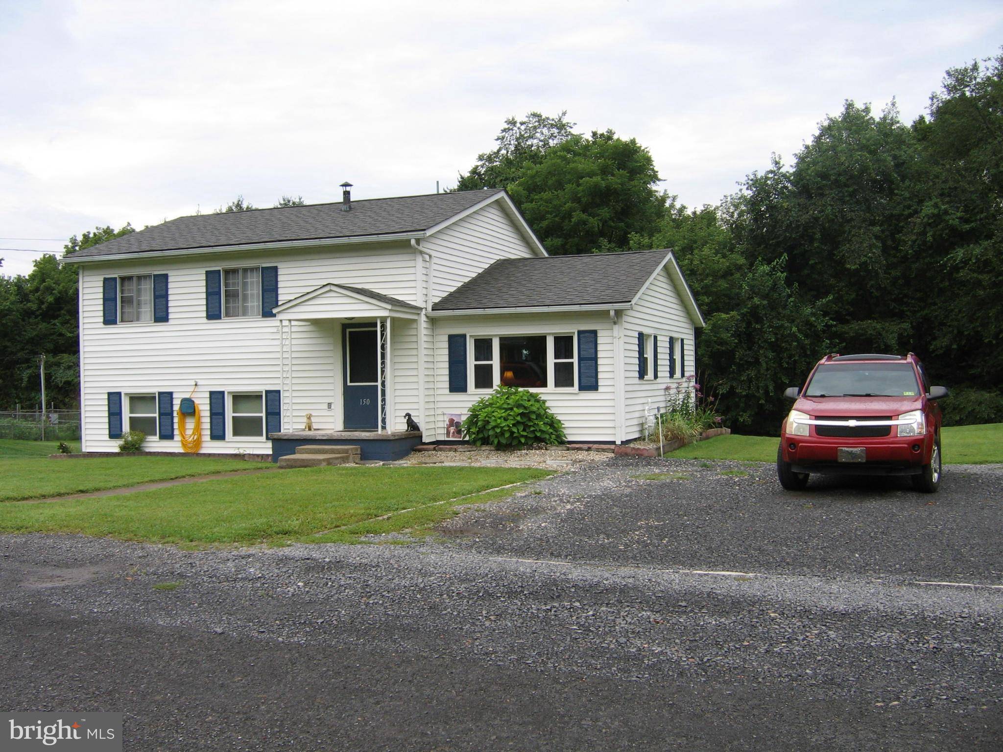 Ridgeley, WV 26753,150 MAPLE ST