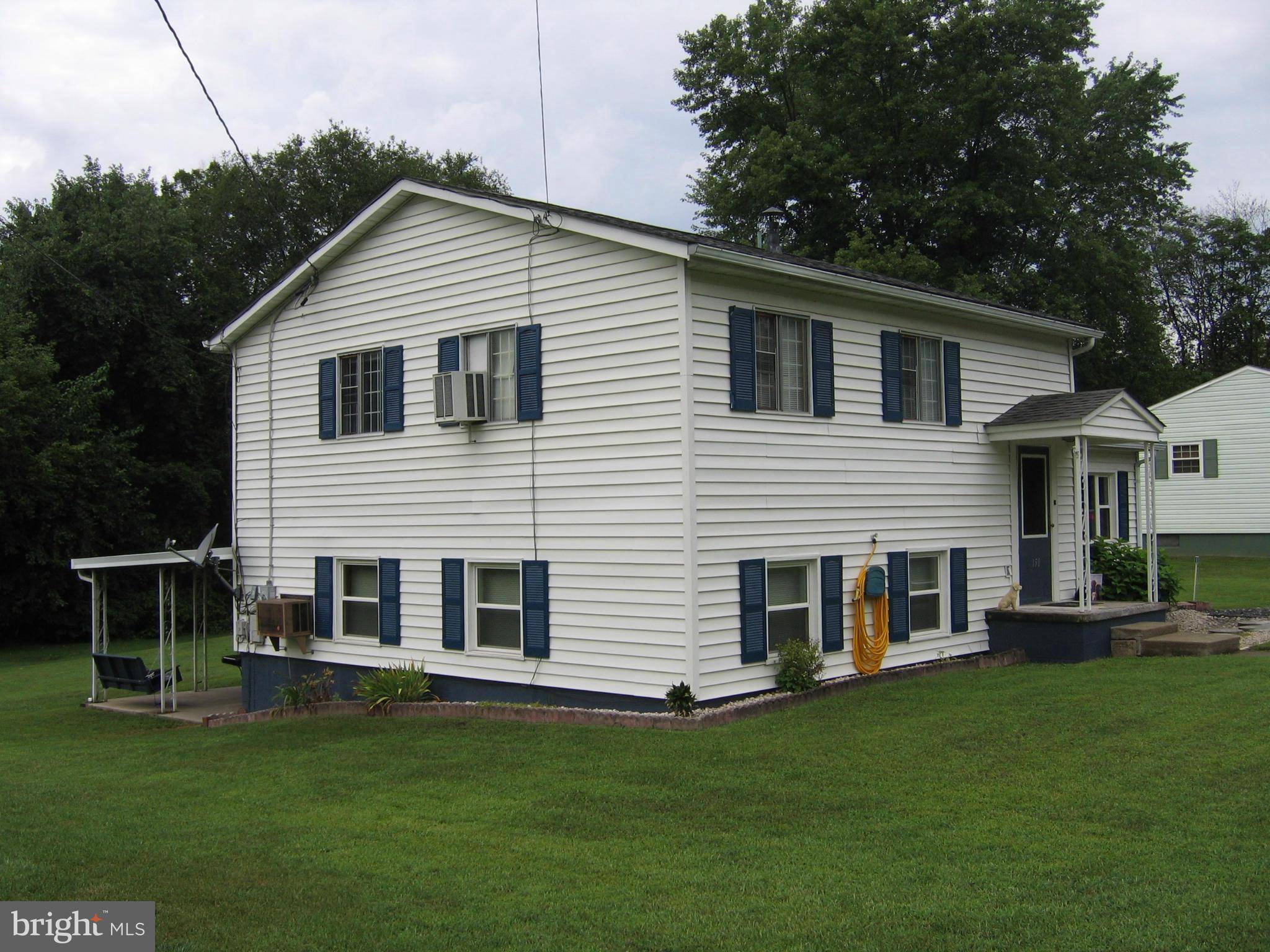 Ridgeley, WV 26753,150 MAPLE ST