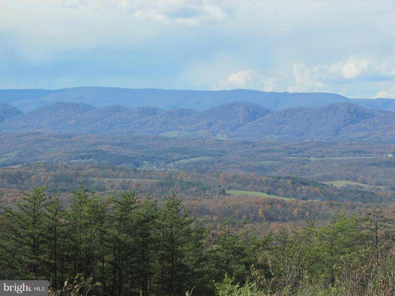 Fort Ashby, WV 26719,102 BLUFFS ON THE POTOMAC