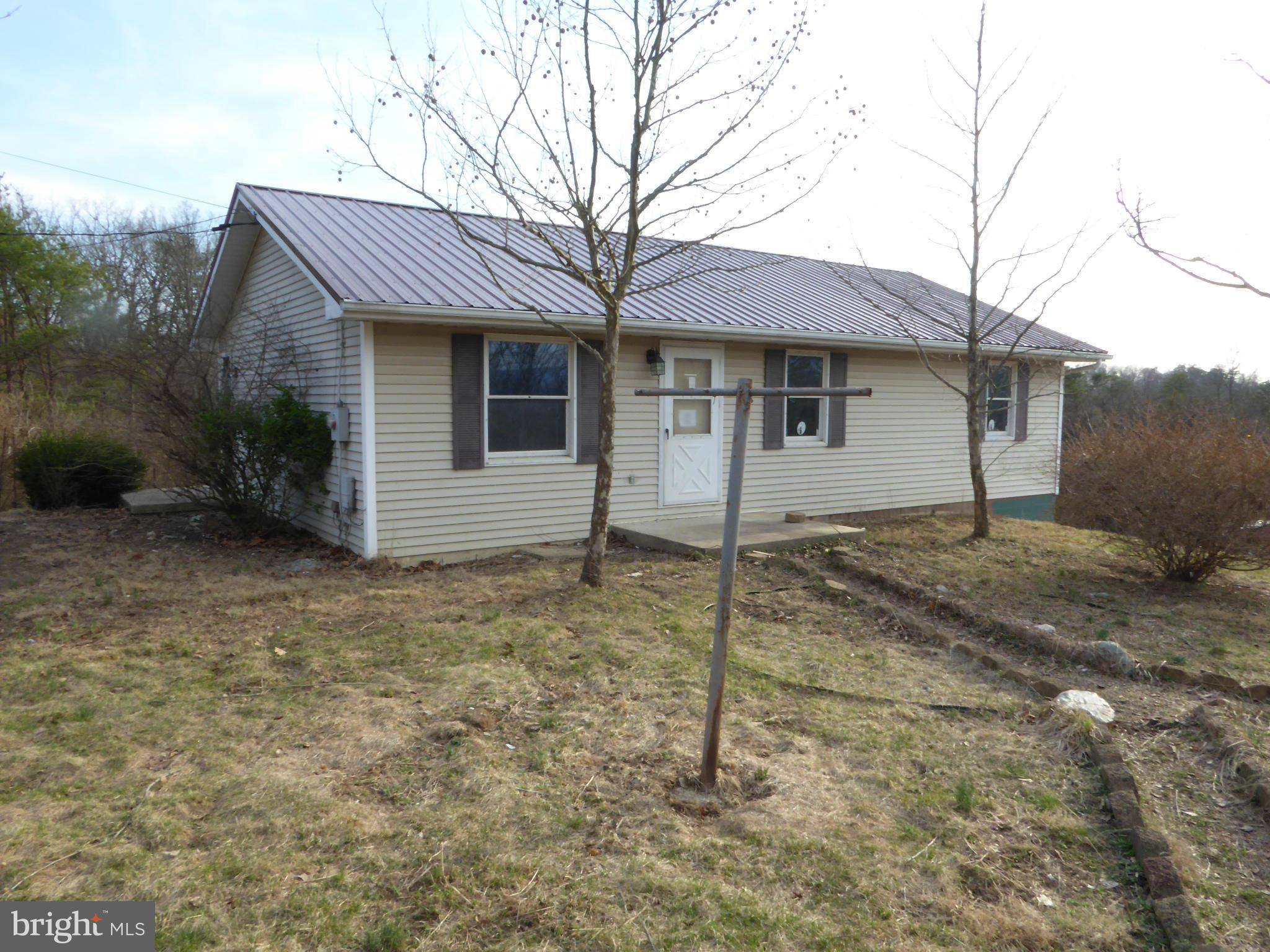 Fort Ashby, WV 26719,688 HORSESHOE CIR