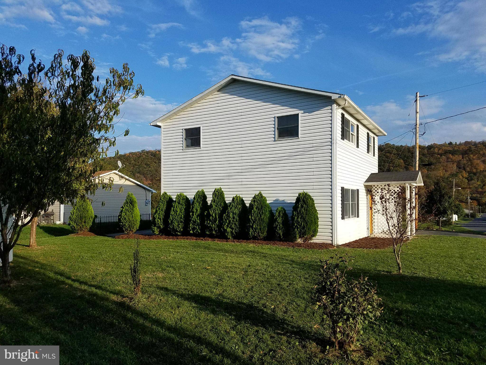 Keyser, WV 26726,200 BOBWHITE DR