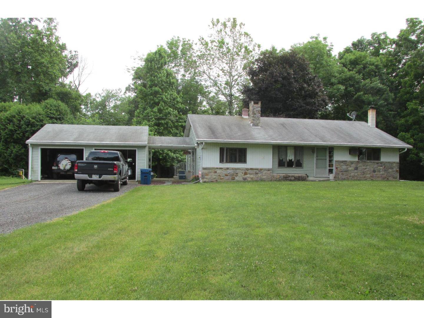 Oley, PA 19547,226 STITZER RD