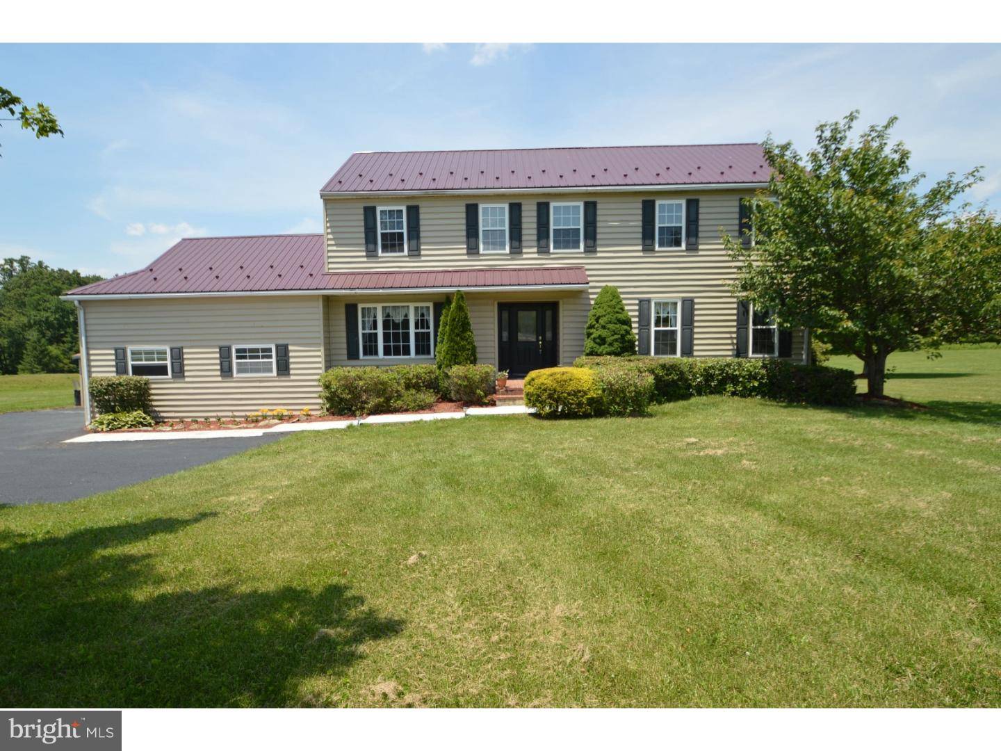 Macungie, PA 18062,270 HUNTERFORGE RD