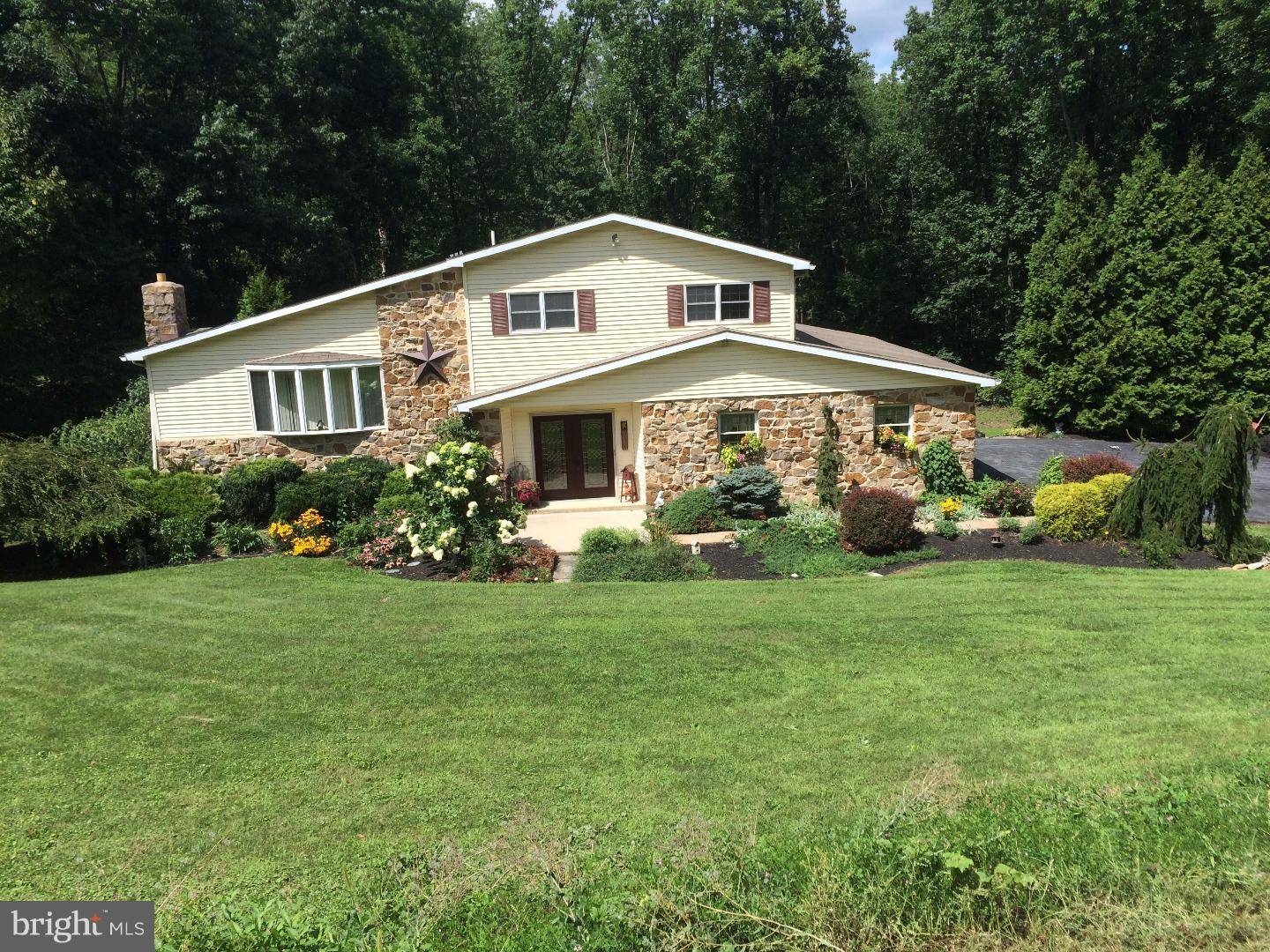 Fleetwood, PA 19522,82 CONRAD RD