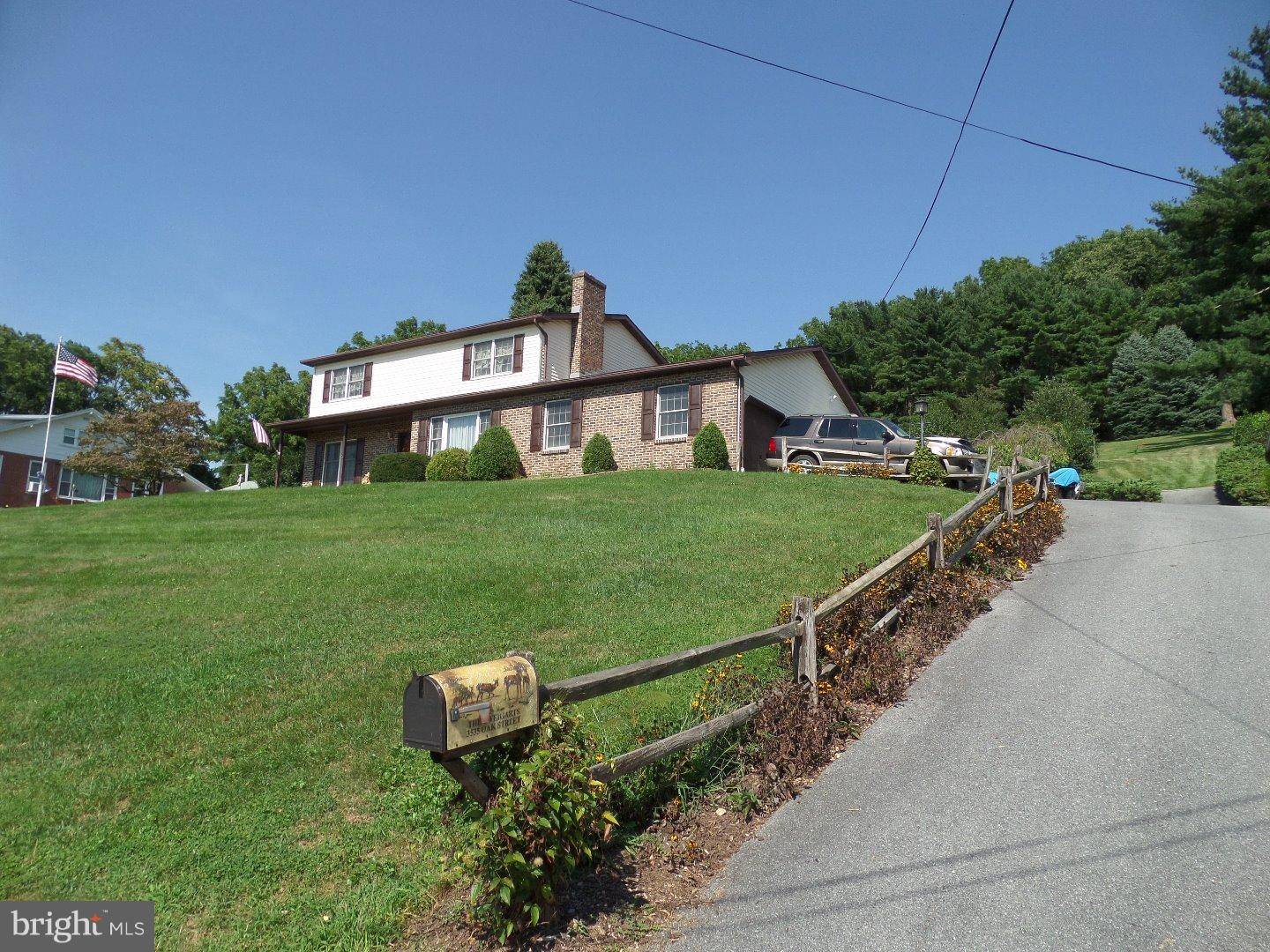 Laureldale, PA 19605,3535 OAK ST