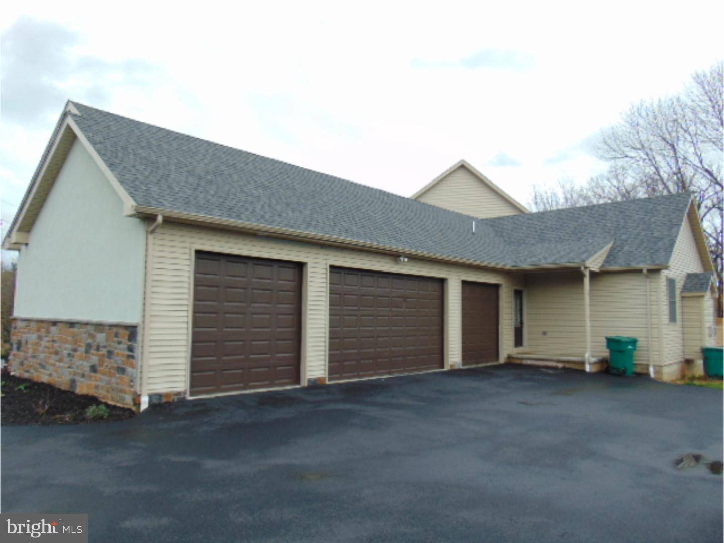 Wind Gap, PA 18091,225 SONNY DR