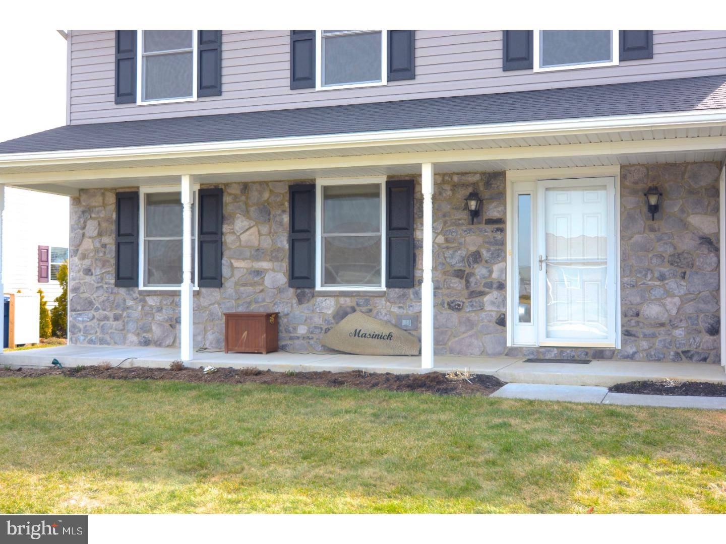 Newmanstown, PA 17073,21 MEADOW DR