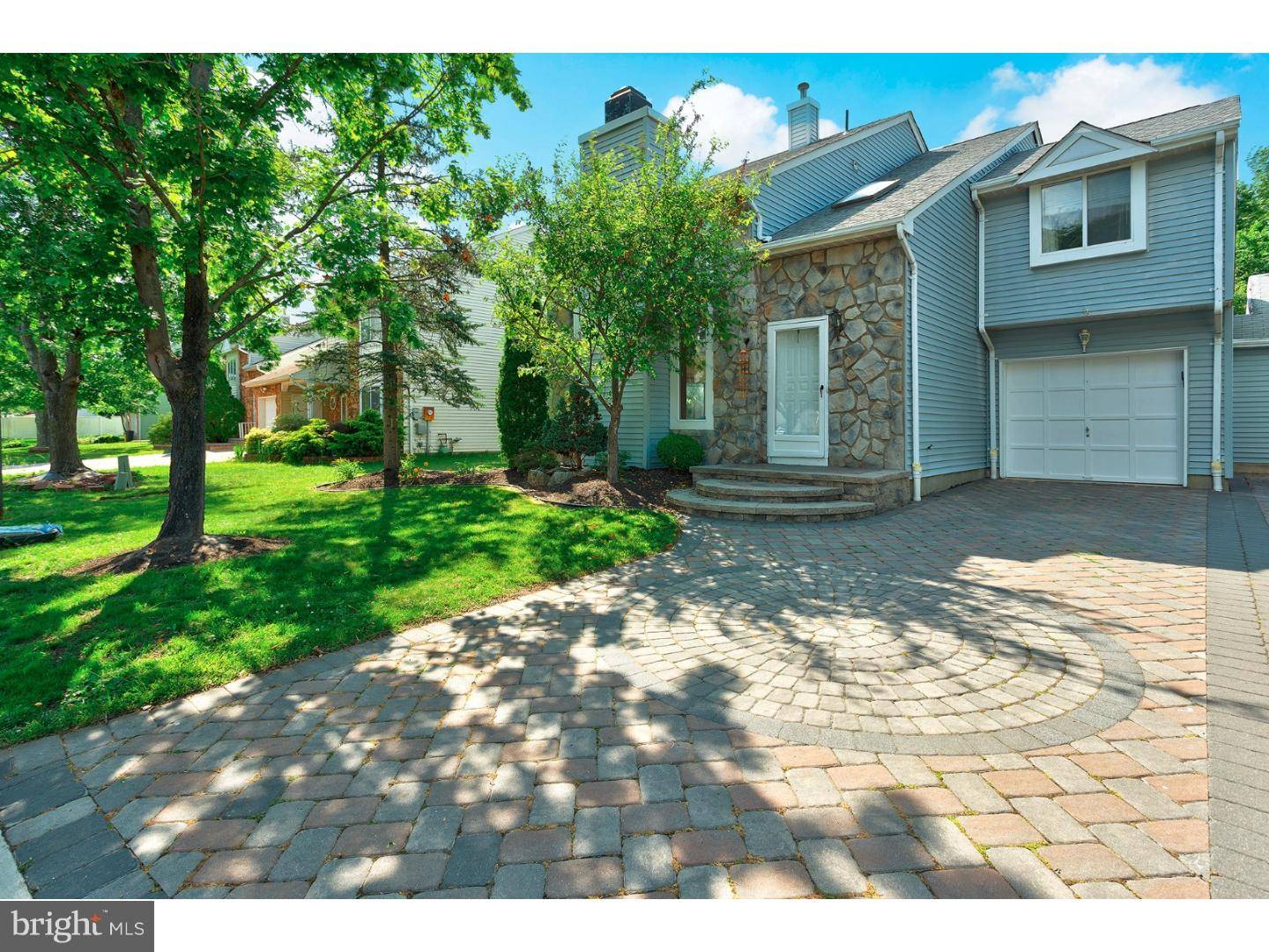 Dayton, NJ 08810,76 JEFFREY CIR