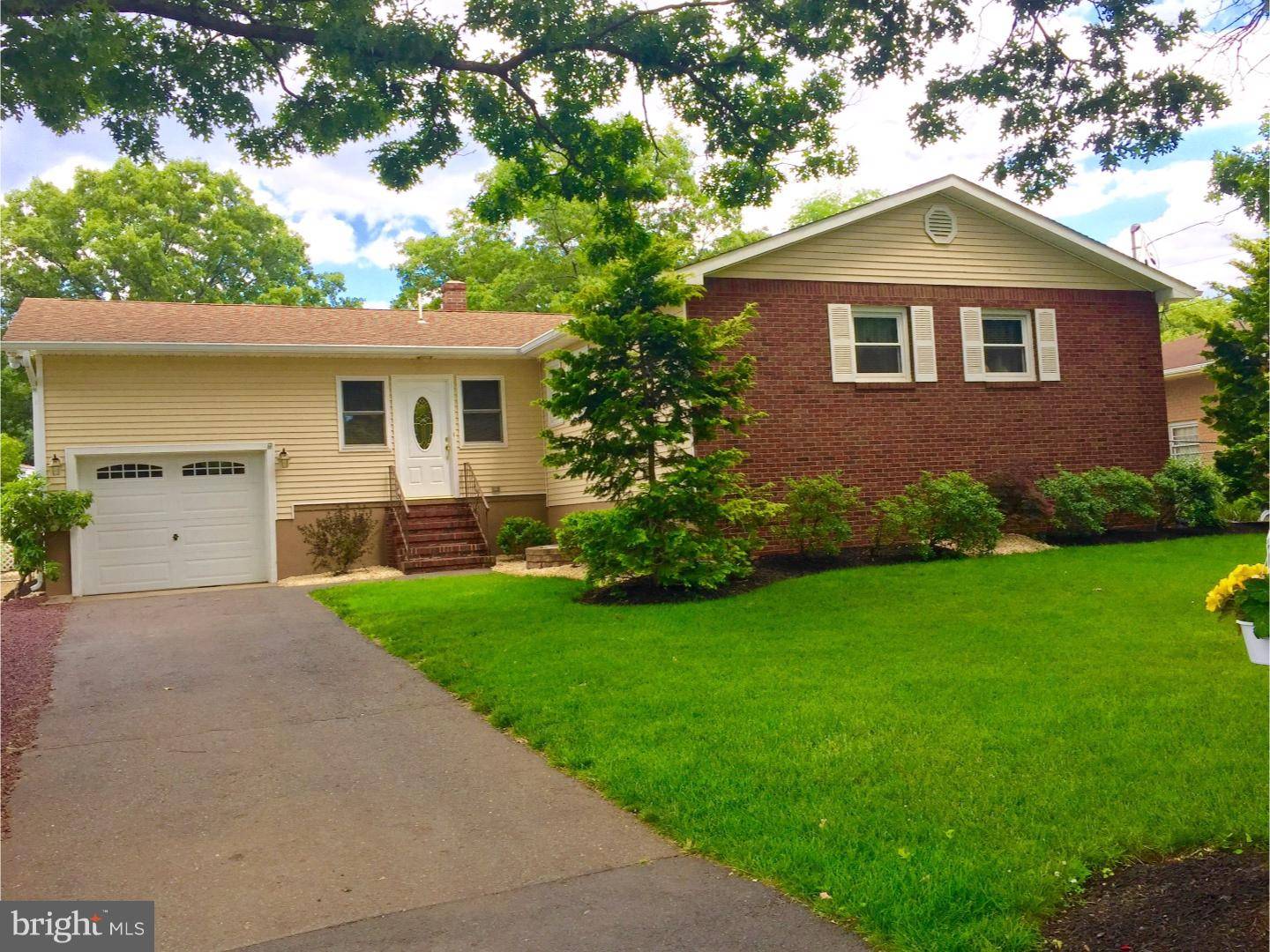 Sayreville, NJ 08872,7 STEGIEL PL