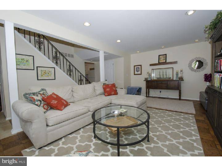 Newtown Square, PA 19073,148 W KENILWORTH CIR