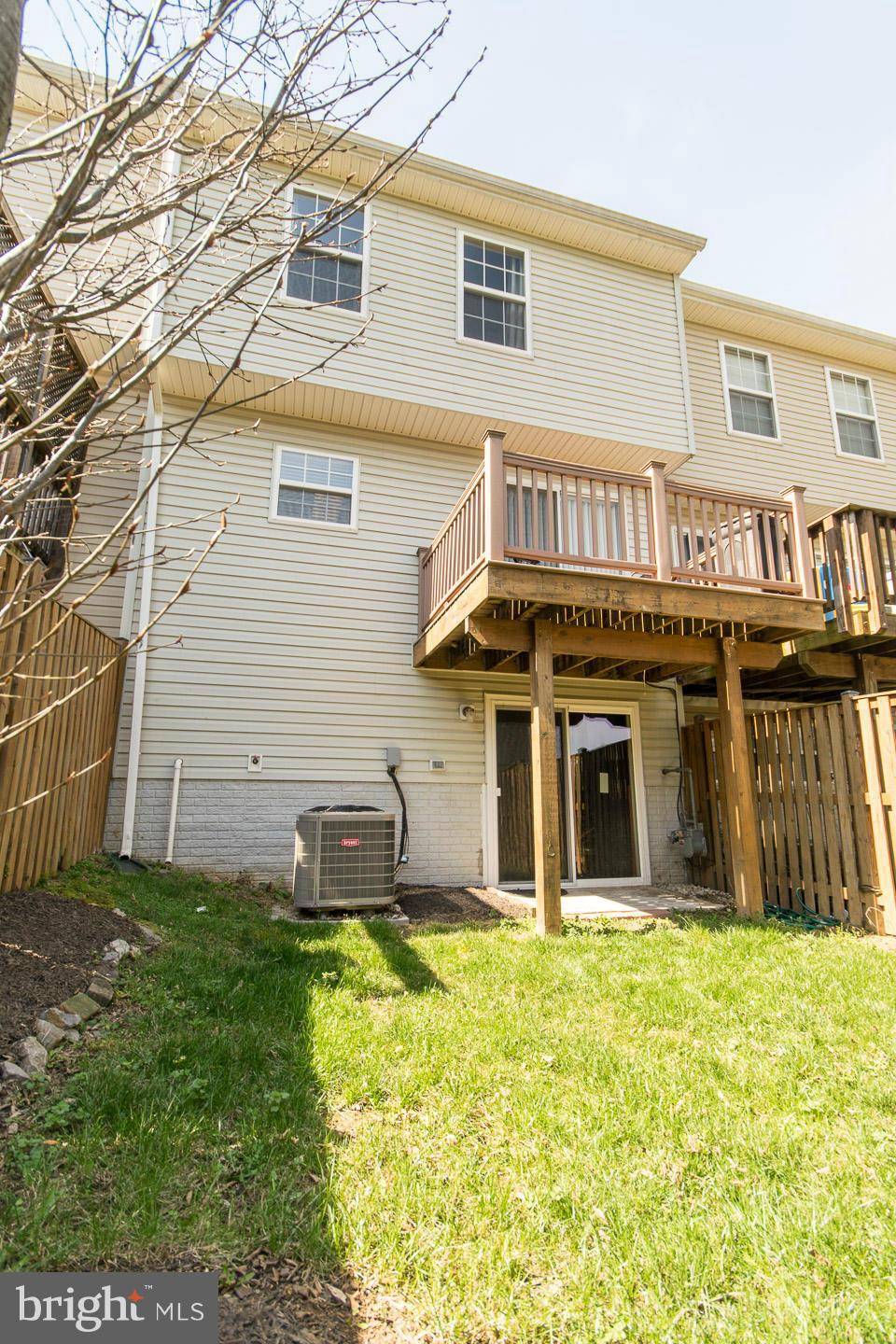 Strasburg, VA 22657,103 HUPPS HILL CT