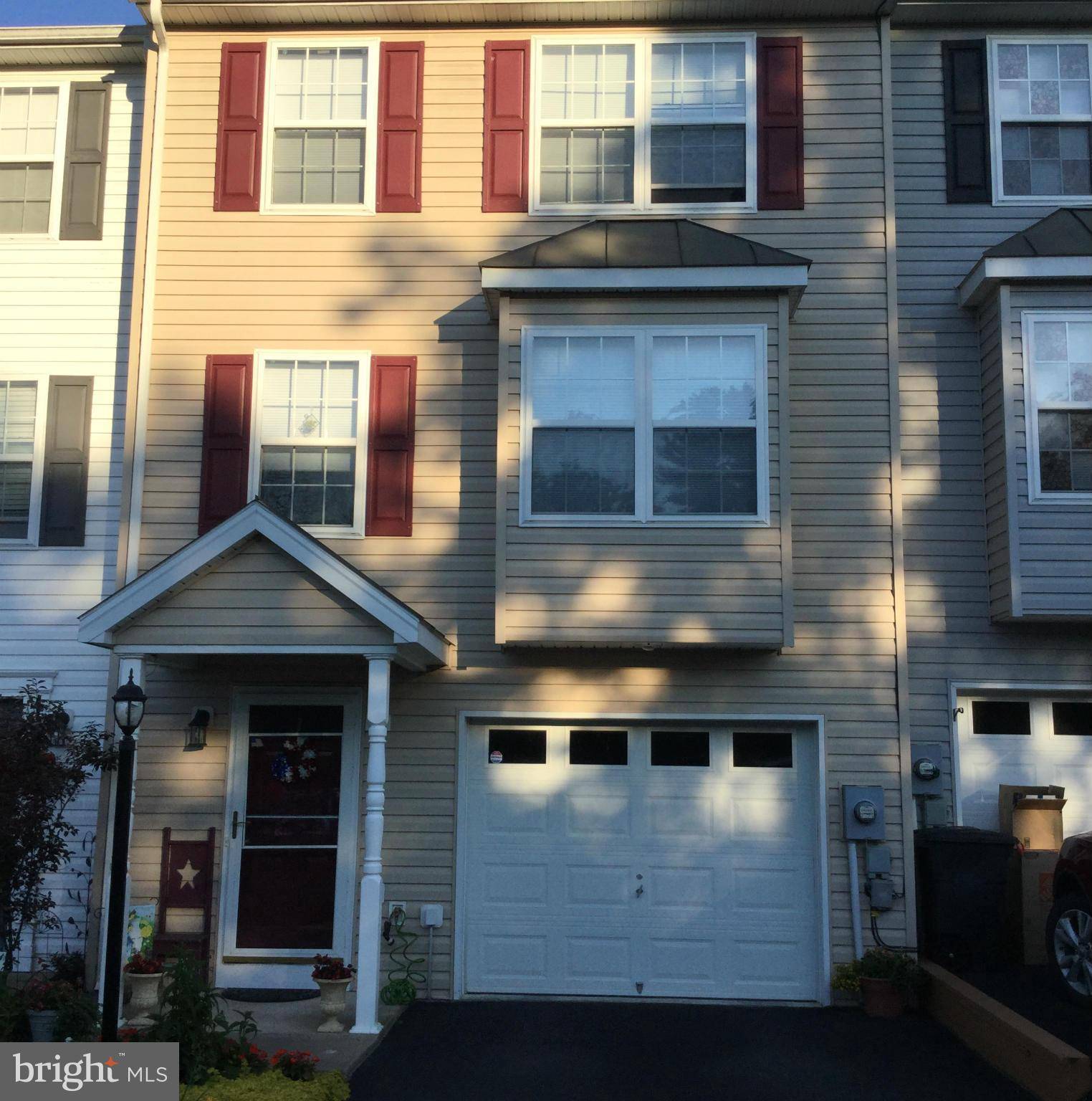 Toms Brook, VA 22660,13 PERRY CT