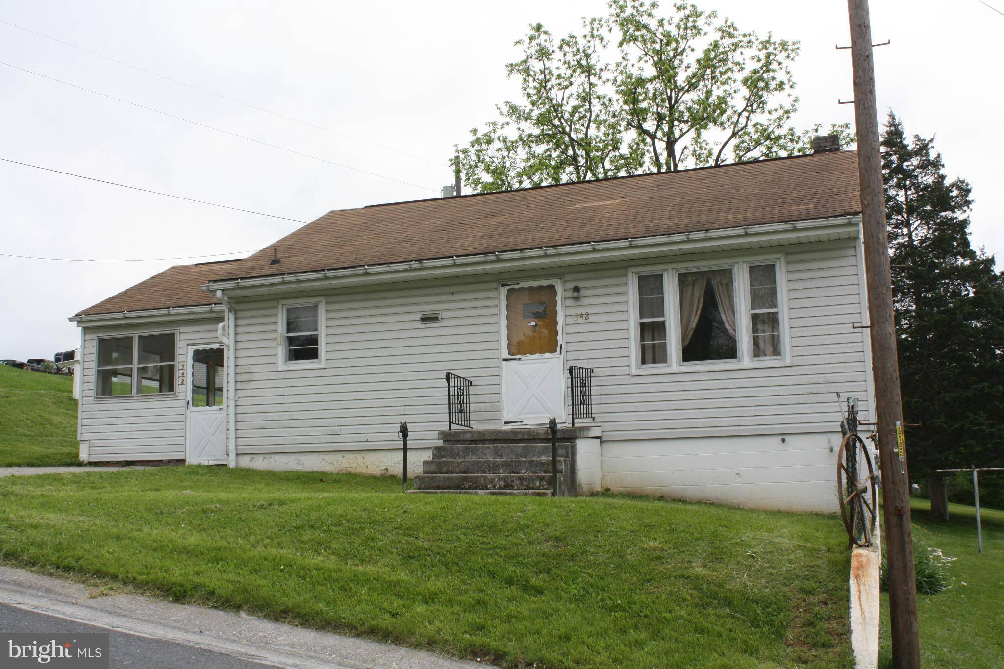 Strasburg, VA 22657,342 THOMPSON ST